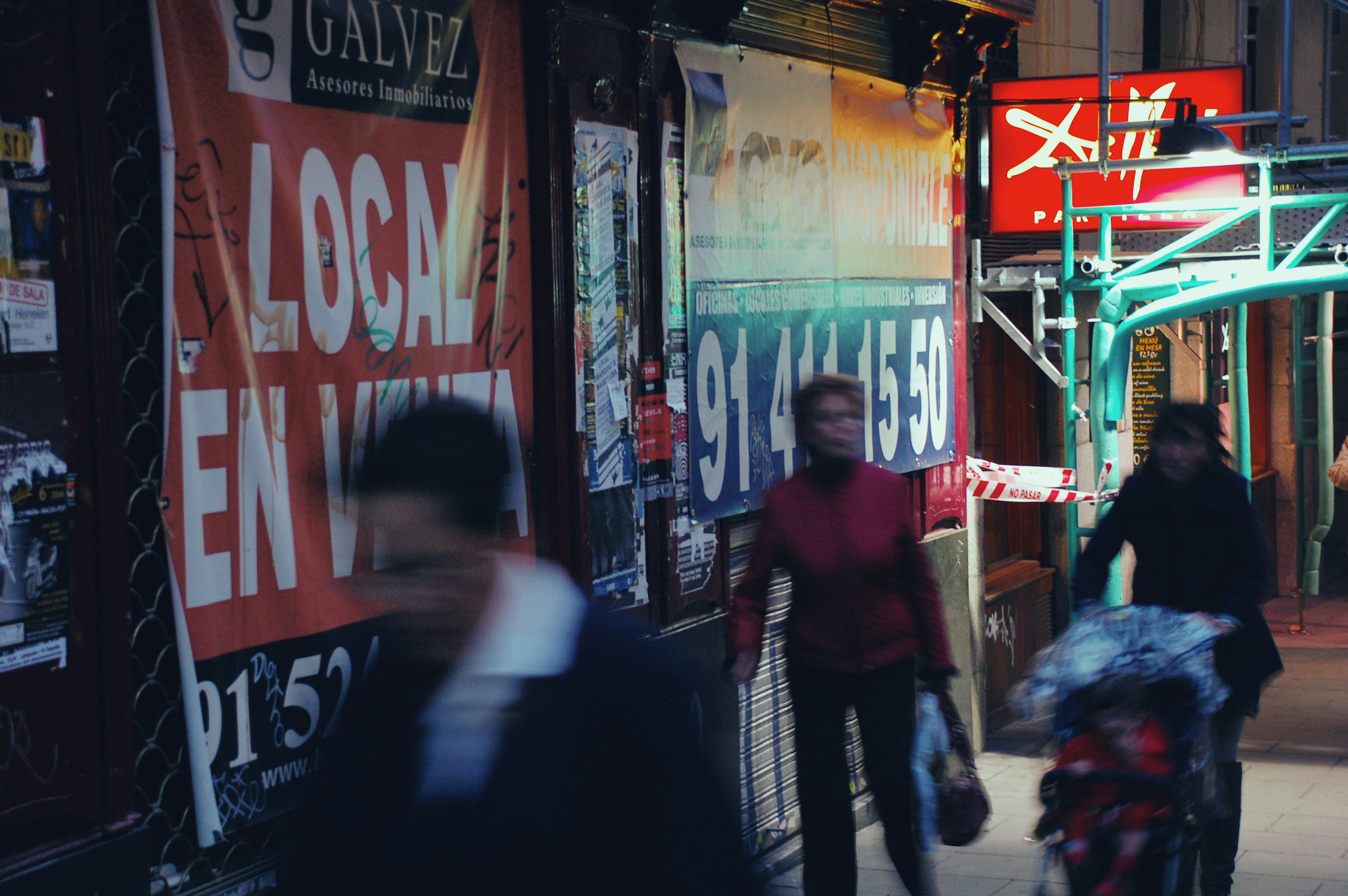 spanish-street-life